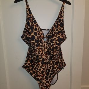 NWT SHEIN leopard swimsuit